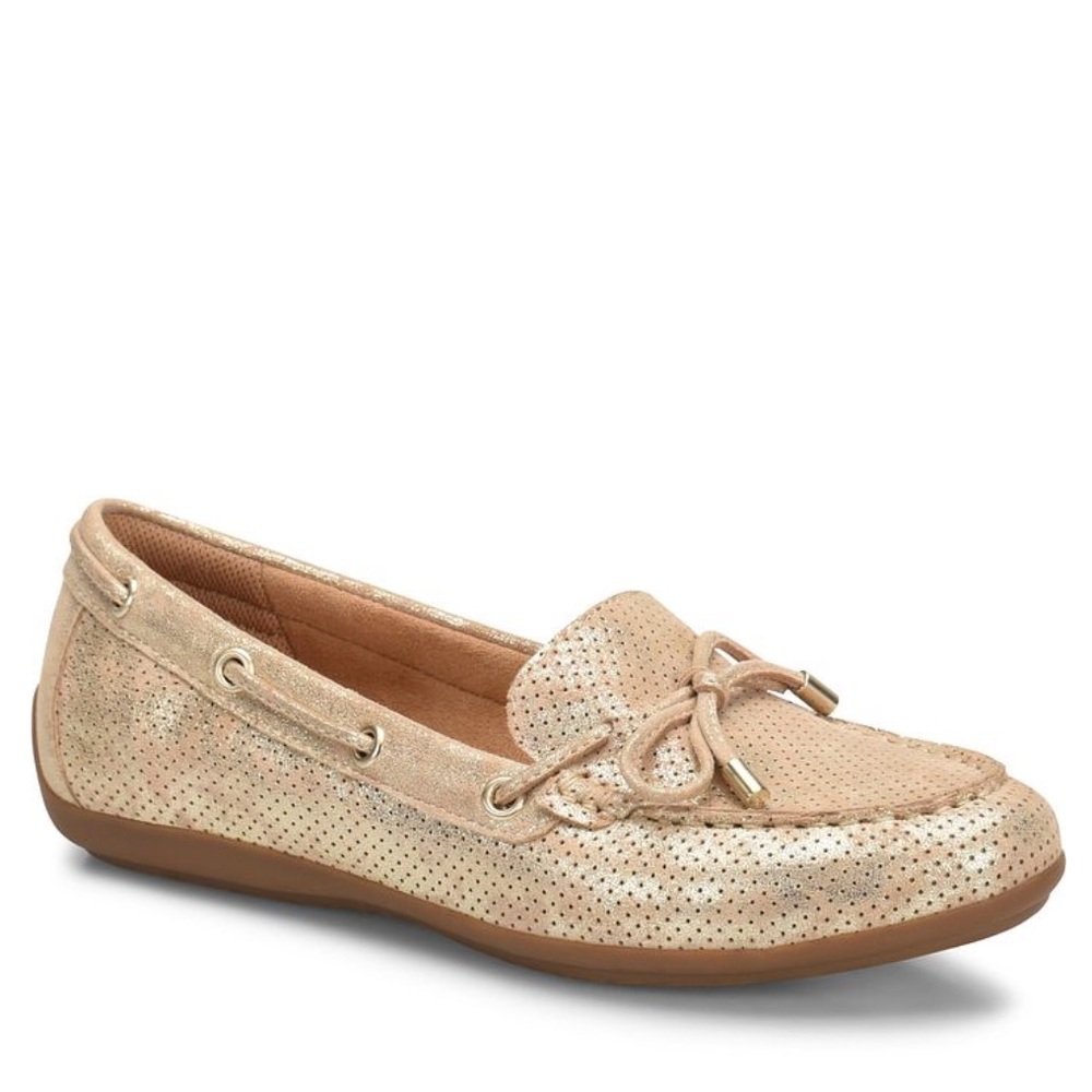 NEW Comfortiva leather moccasins